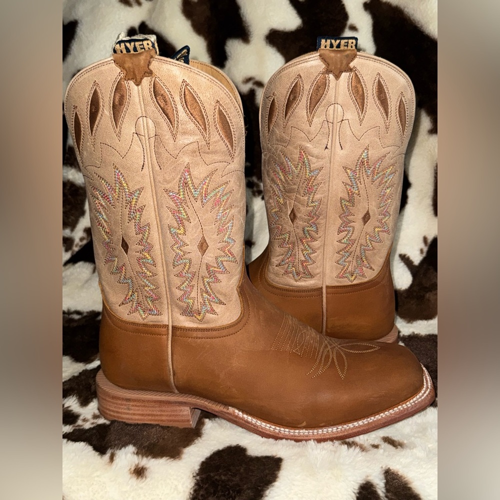 Hyer Mulberry Brown Western Cowboy Boots